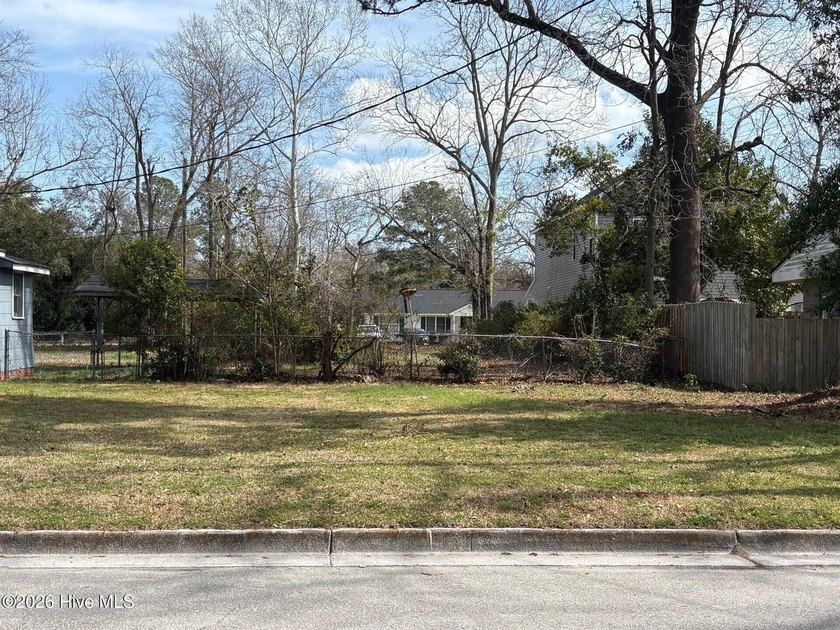 Opportunity meets location with this prime bungalow lot just off - Beach Lot for sale in Wilmington, North Carolina on Beachhouse.com