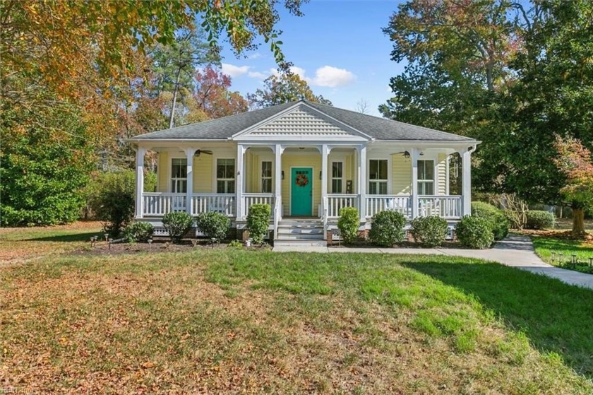 Welcome to your private paradise on Sarah's Creek!  This - Beach Home for sale in Hayes, Virginia on Beachhouse.com