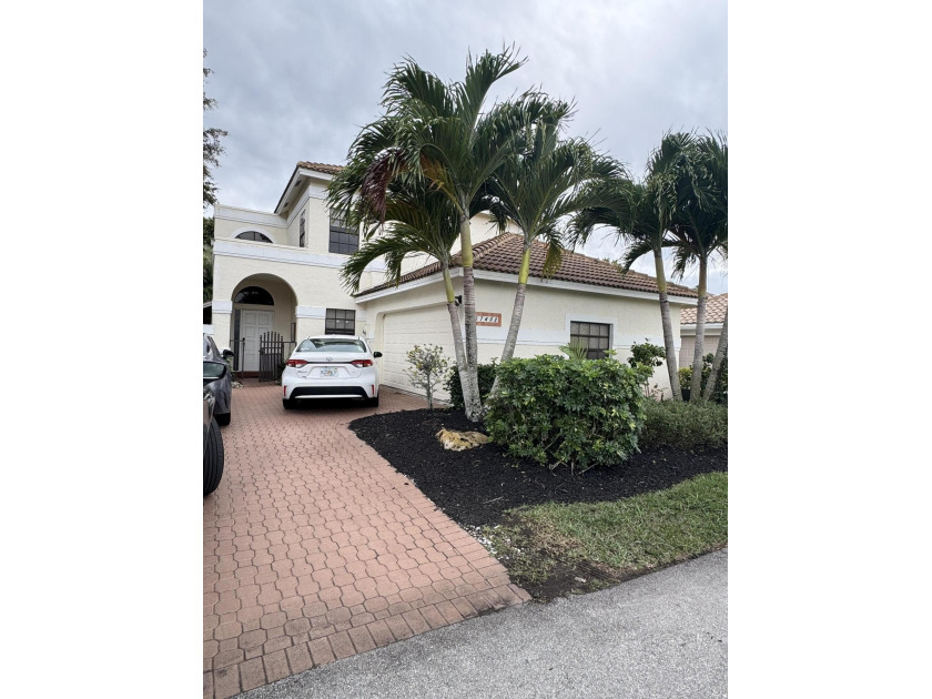 WHEN ONLY THE BEST WILL DO.  LIVE THE POLO CLUB LIFESTYLE. VILLE - Beach Home for sale in Boca Raton, Florida on Beachhouse.com