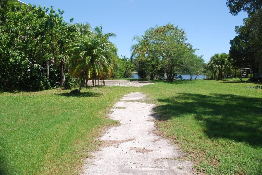Serene Lakefront property on Lake Deedra.  This quiet - Beach Lot for sale in Port Richey, Florida on Beachhouse.com