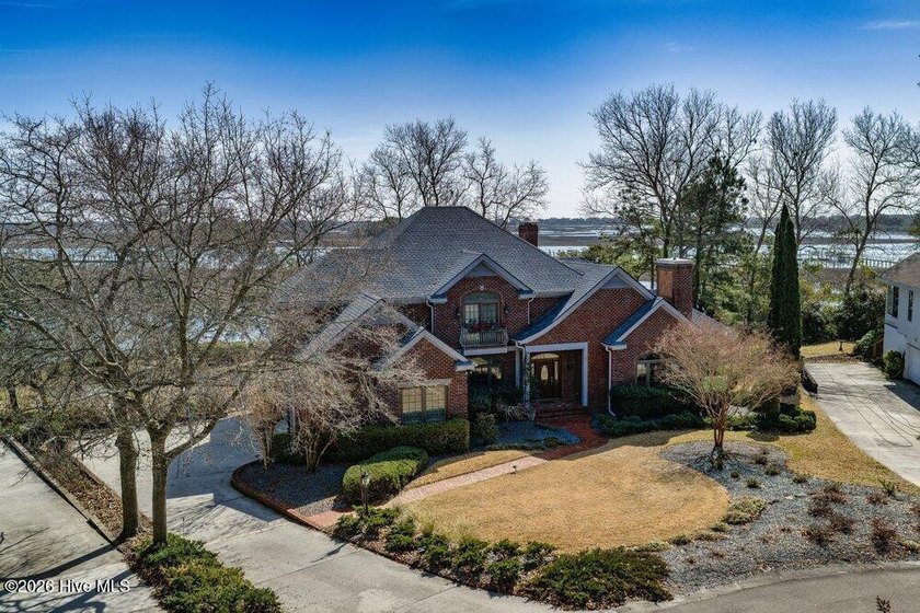 Perched on a peninsula with breathtaking Intracoastal Waterway - Beach Home for sale in Wilmington, North Carolina on Beachhouse.com