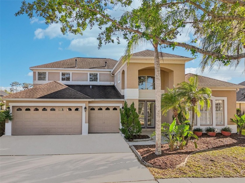 Executive Home perfectly positioned on a waterfront lot in - Beach Home for sale in Tampa, Florida on Beachhouse.com