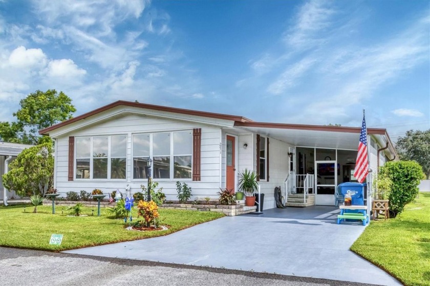 Under contract-accepting backup offers. Welcome to your own - Beach Home for sale in Palmetto, Florida on Beachhouse.com