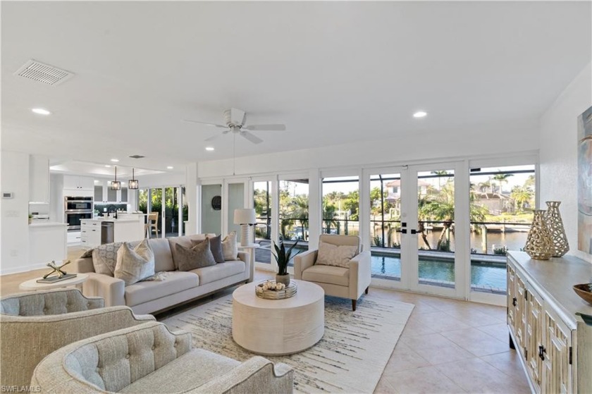 Honey, Stop the Car!  Private Deeded Beach Access (with - Beach Home for sale in Sanibel, Florida on Beachhouse.com