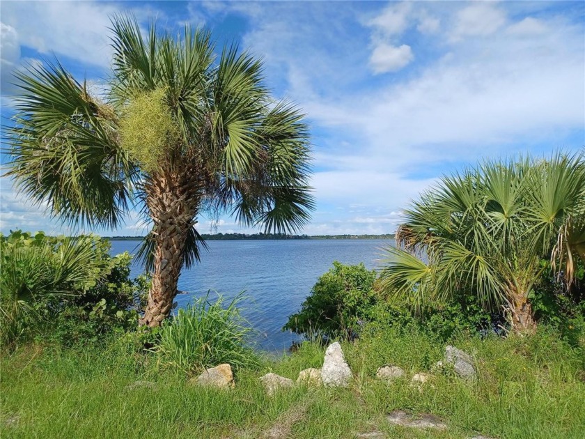 PENINSULA LOT WITH OPEN WATER VIEWS IN GULF COVE, A RIVER FRONT - Beach Lot for sale in Port Charlotte, Florida on Beachhouse.com