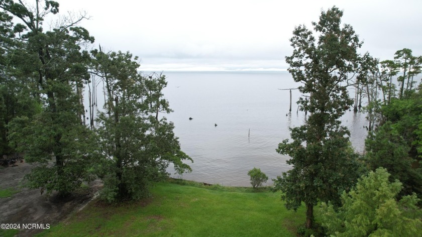 Cleared RESIDENTIAL BUILDING LOT located on the Albemarle Sound! - Beach Lot for sale in Edenton, North Carolina on Beachhouse.com