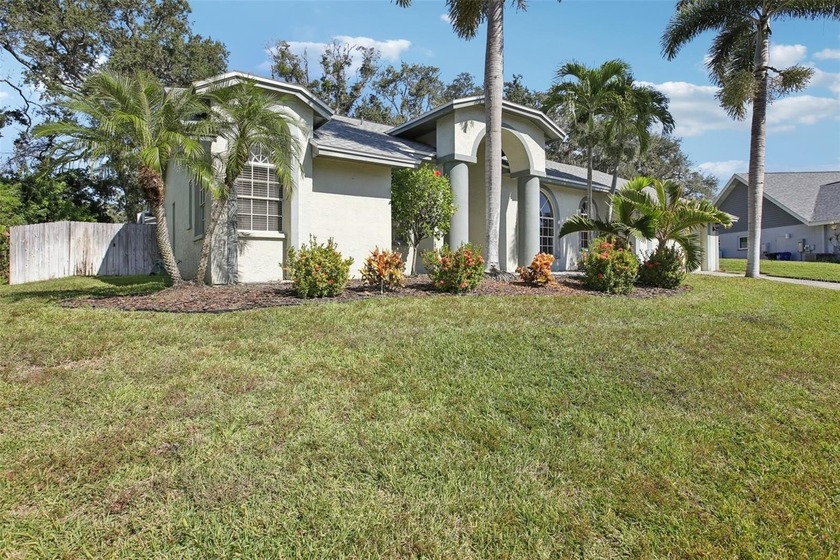 Elegant TURN-KEY Pool Home on Oversized Lot | Luxury Living - Beach Home for sale in Dunedin, Florida on Beachhouse.com