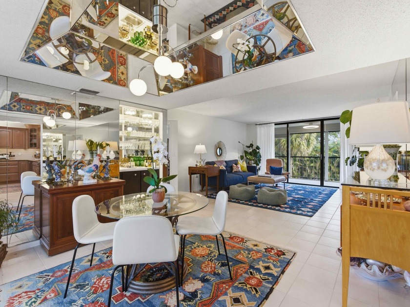 Beautiful 2-bed, 2-bath second-floor condo filled with natural - Beach Condo for sale in West Palm Beach, Florida on Beachhouse.com