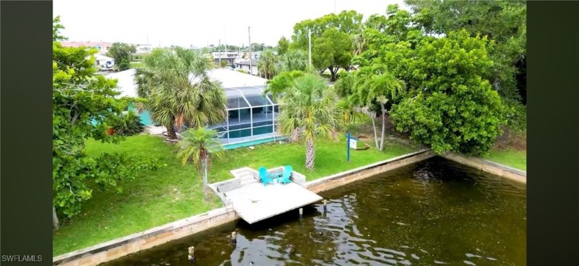 Welcome home!! Don't miss this completely upgraded and remodeled - Beach Home for sale in Cape Coral, Florida on Beachhouse.com