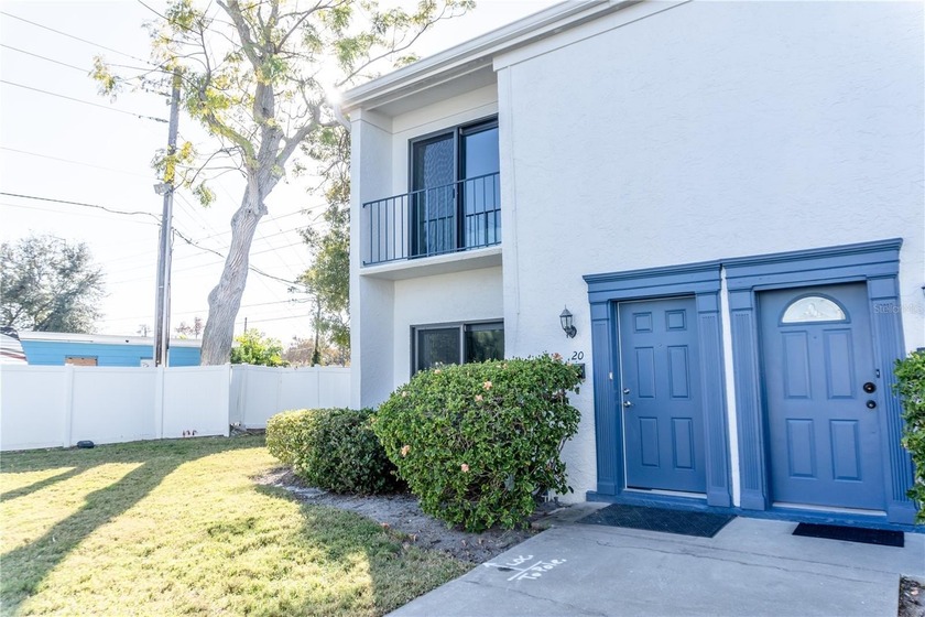 SELLER IS MOTIVATED & OFFERING $5000 SELLER CREDITS TO BUYER!!! - Beach Condo for sale in Seminole, Florida on Beachhouse.com