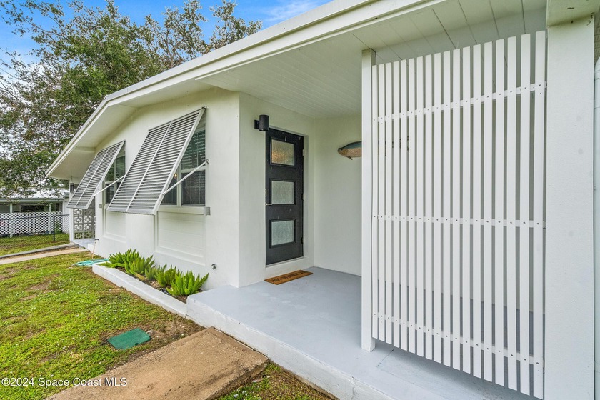 Artfully restored mid-century modern home blending timeless - Beach Home for sale in Vero Beach, Florida on Beachhouse.com