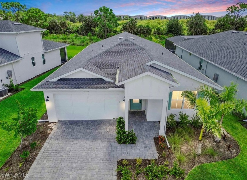 Stunning TOLL BROTHERS Home in gated Waterview Landing with - Beach Home for sale in Punta Gorda, Florida on Beachhouse.com