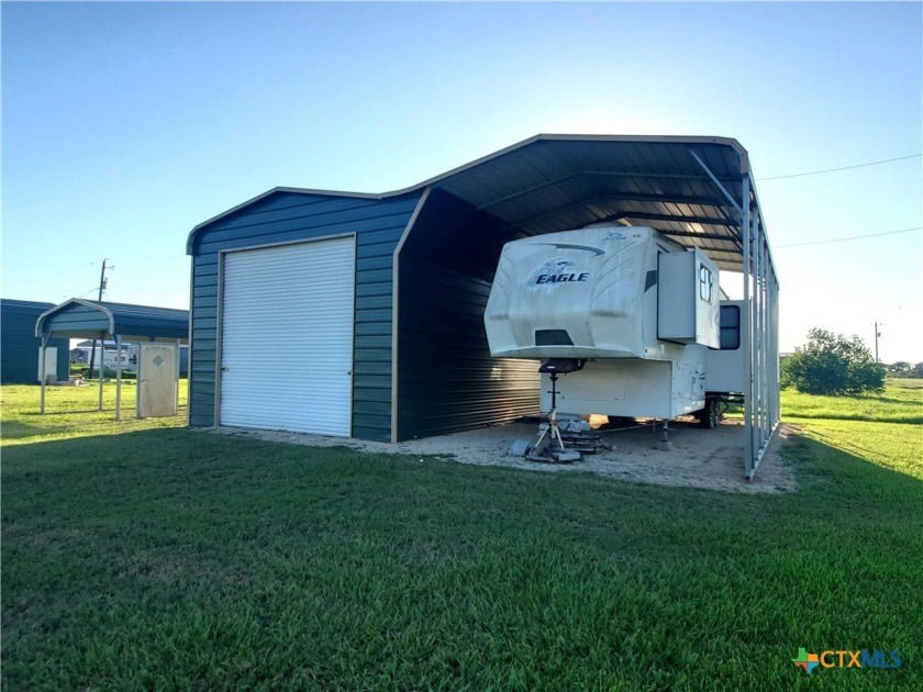 Corner & interior lot giving 126' frontage on 13th St. & 142' - Beach Lot for sale in Seadrift, Texas on Beachhouse.com