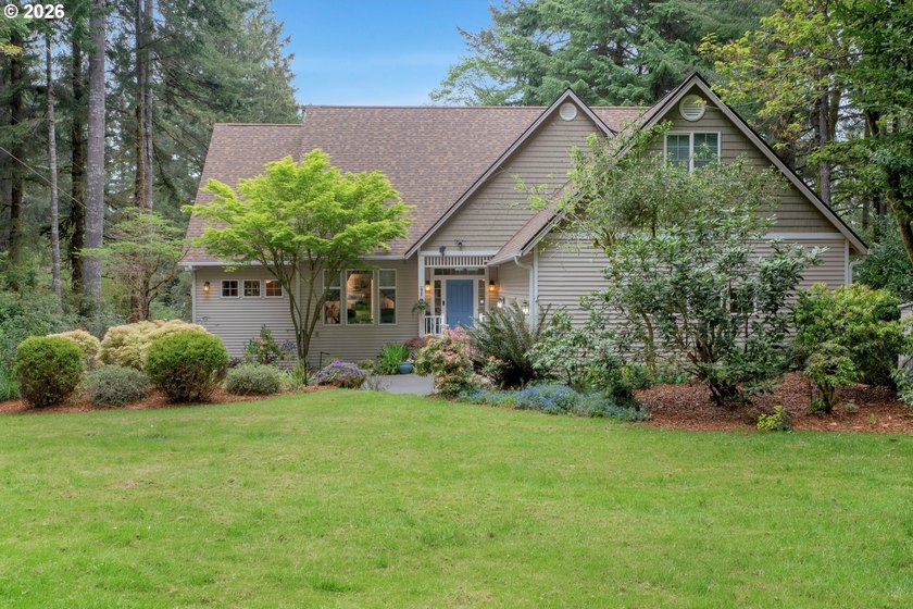 Nestled in one of Florence's most desirable neighborhoods, this - Beach Home for sale in Florence, Oregon on Beachhouse.com