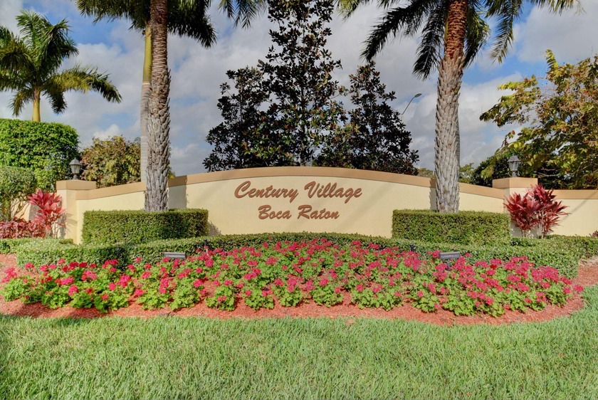 Lovely 2 bedroom 1.5 bathroom first floor unit. Bright and - Beach Condo for sale in Boca Raton, Florida on Beachhouse.com