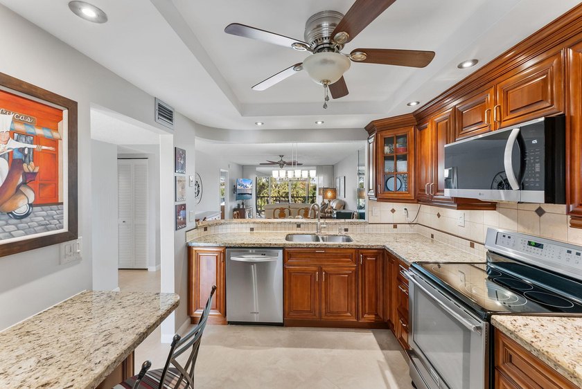 Welcome to this beautifully updated condo offering a perfect - Beach Condo for sale in Lauderhill, Florida on Beachhouse.com