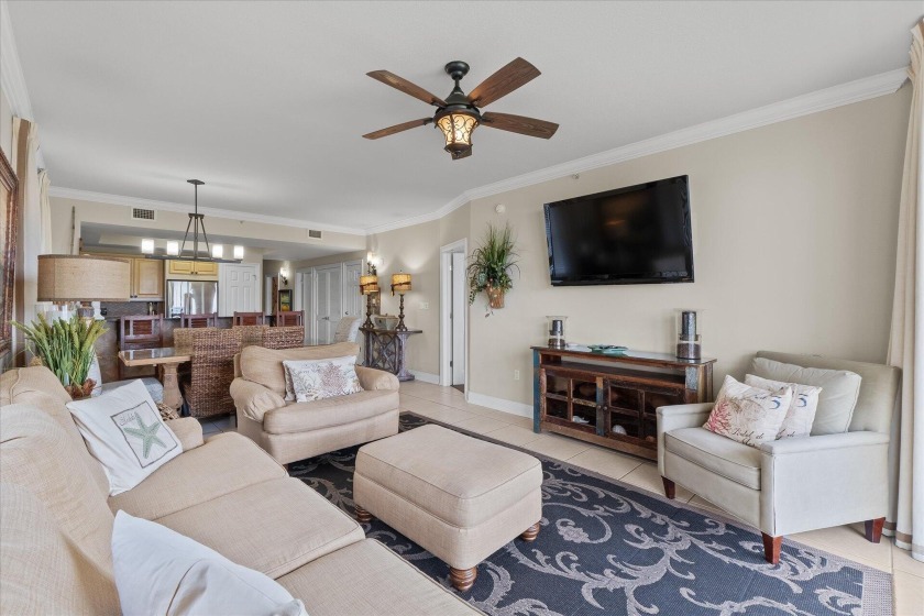 Your best beach life awaits! This 4 bedroom/3 bath end unit - Beach Condo for sale in Fort Walton Beach, Florida on Beachhouse.com