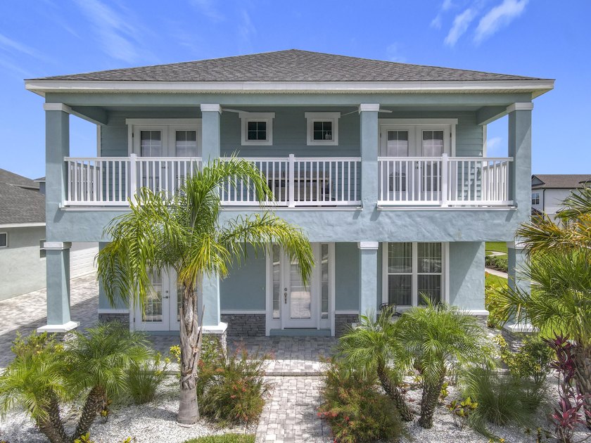 Experience the best of Florida living in this like-new 4BR/3.5BA - Beach Home for sale in New Smyrna Beach, Florida on Beachhouse.com