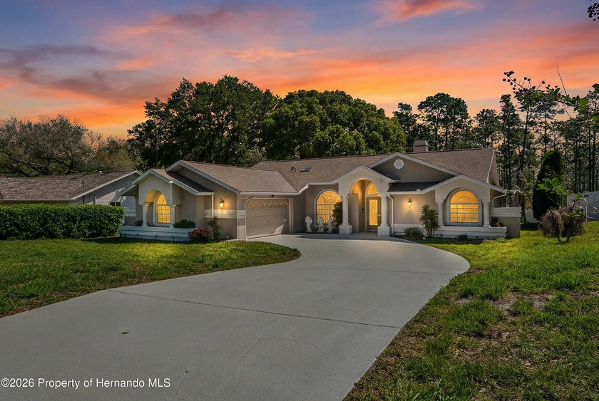 Welcome to a truly well-appointed and meticulously maintained - Beach Home for sale in Spring Hill, Florida on Beachhouse.com