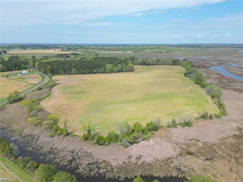 This 12.78-acre lot is the perfect canvas for your dream home! - Beach Acreage for sale in Currituck, North Carolina on Beachhouse.com