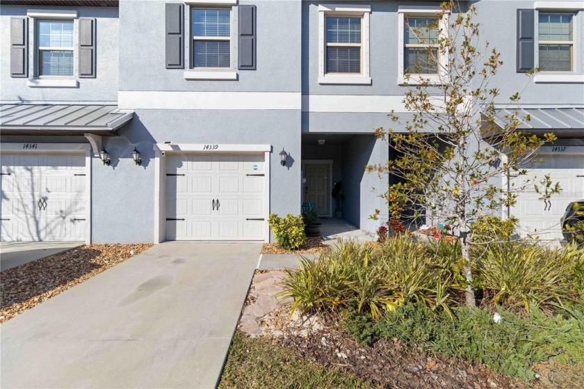 This almost new home is perfect for first time buyers, single - Beach Townhome/Townhouse for sale in Ruskin, Florida on Beachhouse.com