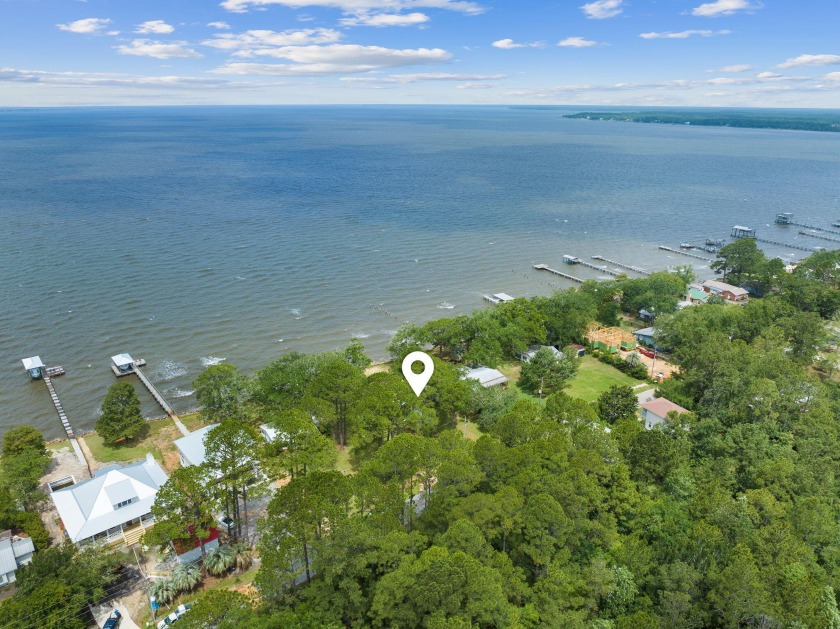 Discover the perfect waterfront lot on the Choctawhatchee Bay - Beach Lot for sale in Freeport, Florida on Beachhouse.com