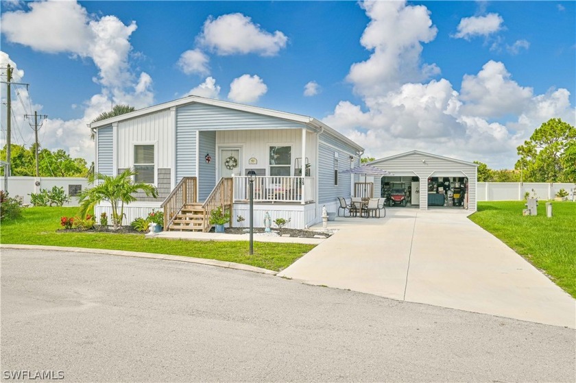 AWESOME HOME IN GOLF COMMUNITY - NEWER CONSTRUCTION - NO - Beach Home for sale in North Fort Myers, Florida on Beachhouse.com