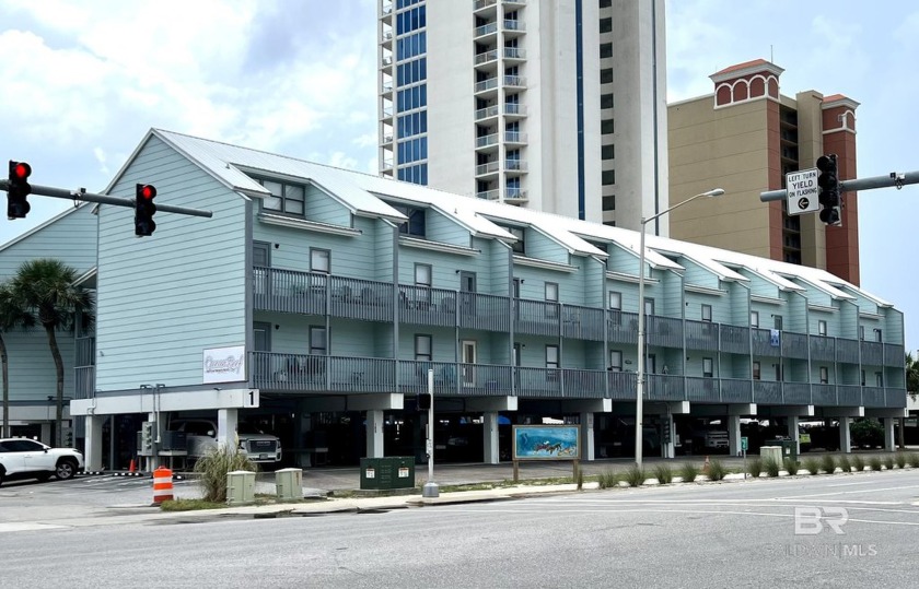 GREAT INCOME POTENTIAL! Ocean Reef #115 is walking distance to - Beach Home for sale in Gulf Shores, Alabama on Beachhouse.com