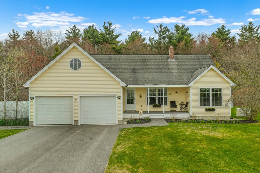 Well-maintained 3-bedroom, 2-bath ranch in one of Saco's most - Beach Home for sale in Saco, Maine on Beachhouse.com