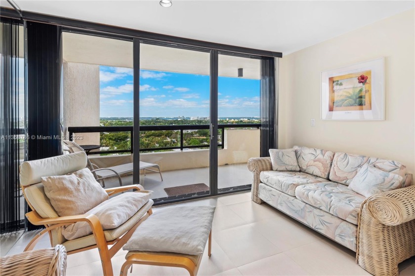 Great completely furnished investment or just living opportunity - Beach Condo for sale in Miami Beach, Florida on Beachhouse.com