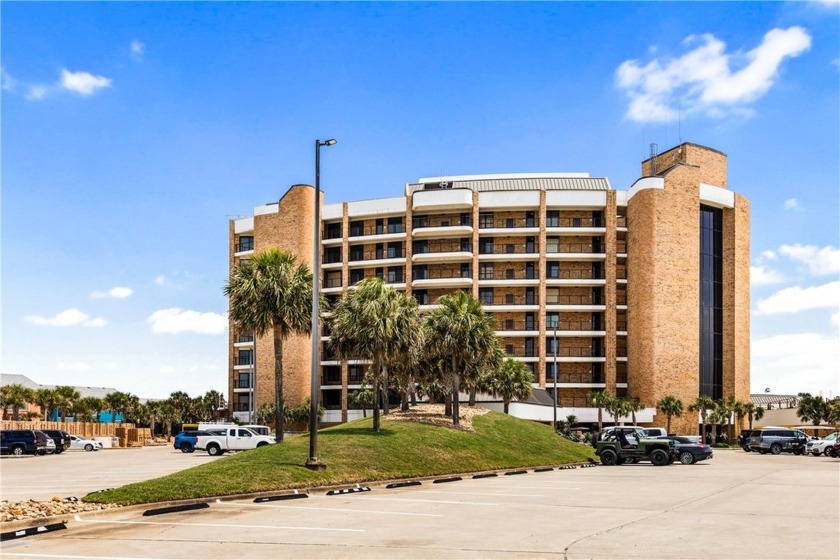 Beachfront Bliss & Income Opportunity!-Wake up to the sound of - Beach Condo for sale in Port Aransas, Texas on Beachhouse.com