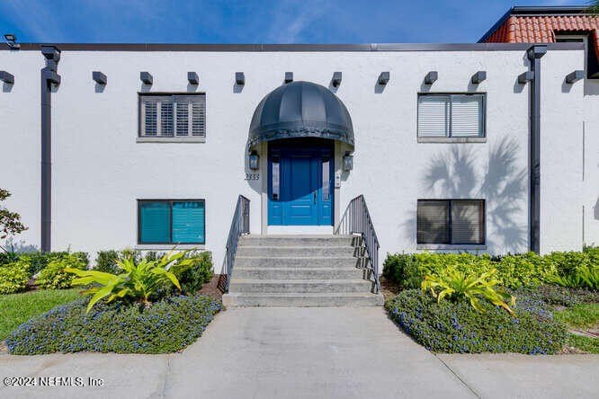 Coastal living at its finest--Newly (2024) renovated 2-bedroom - Beach Condo for sale in Jacksonville Beach, Florida on Beachhouse.com