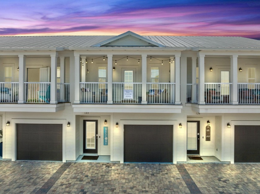 Welcome to your dream home in the heart of Destin! This - Beach Home for sale in Destin, Florida on Beachhouse.com