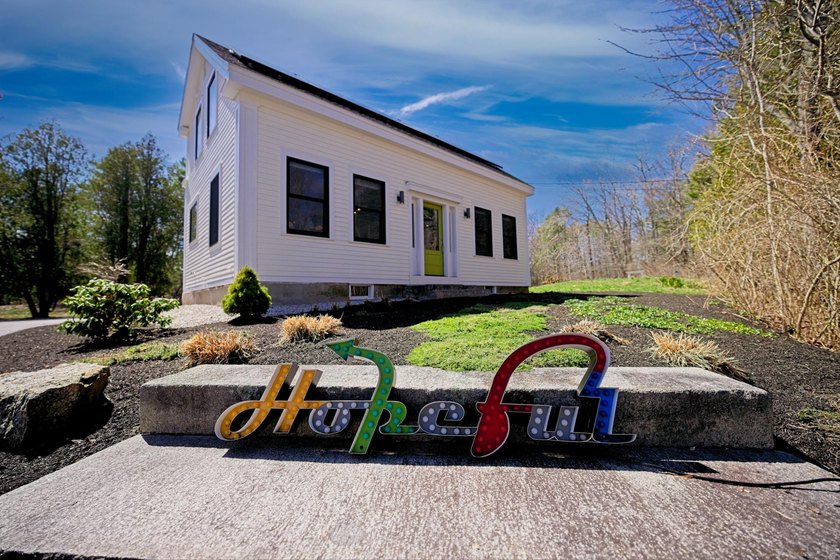 Set within a traditional Colonial envelope, this home was - Beach Home for sale in Cumberland, Maine on Beachhouse.com