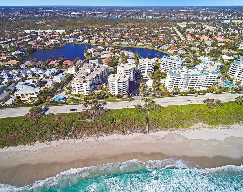 ''Rare Gem''...Oceanfront condo in the heart of Jupiter with - Beach Condo for sale in Jupiter, Florida on Beachhouse.com