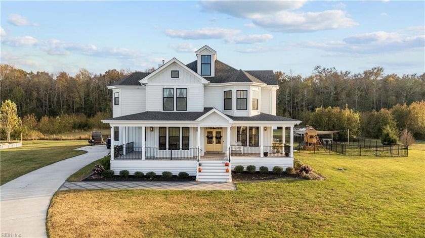 Make this your 1st stop. This custom-built home offers a blend - Beach Home for sale in Virginia Beach, Virginia on Beachhouse.com