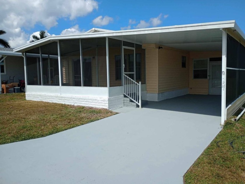 Welcome to this beautifully maintained home in Melbourne, FL! - Beach Home for sale in Melbourne, Florida on Beachhouse.com