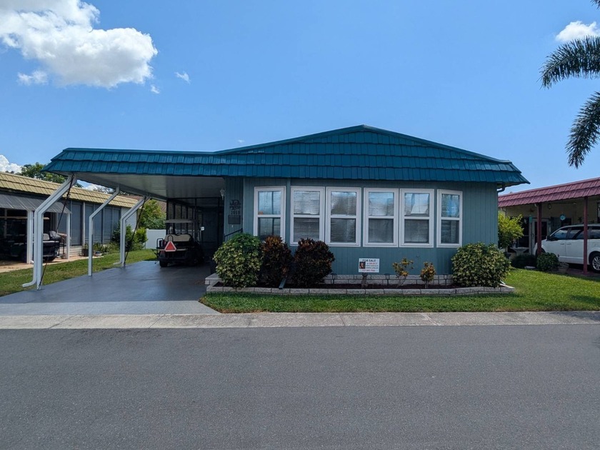 Welcome Home to this gorgeous/spacious and unfurnished 2 bedroom - Beach Home for sale in Largo, Florida on Beachhouse.com
