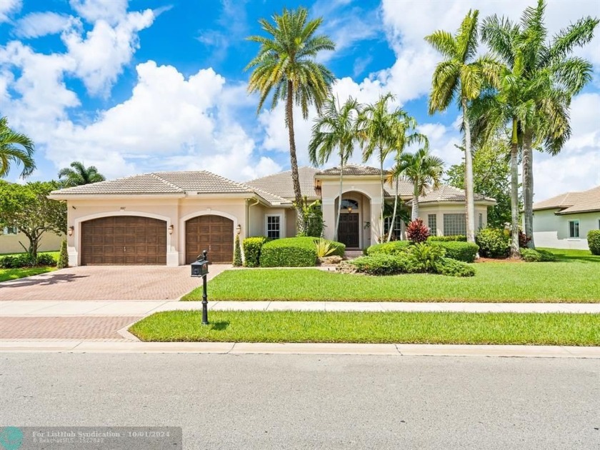 Welcome to Riverstone, the home you've been waiting for. Ideal - Beach Home for sale in Davie, Florida on Beachhouse.com