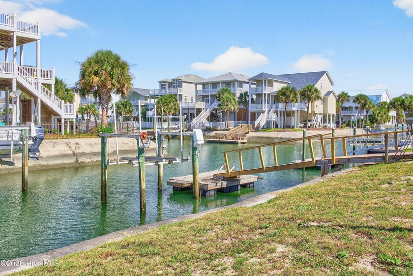 This lot is ready for your dreams! Vacant lot on the ICW canal - Beach Lot for sale in Ocean Isle Beach, North Carolina on Beachhouse.com