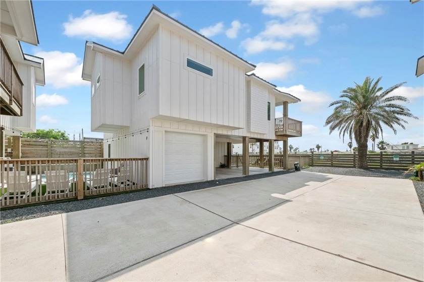 The SWEETEST Port A beach getaway! Tucked away on serene 12th - Beach Condo for sale in Port Aransas, Texas on Beachhouse.com
