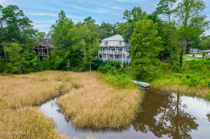 This one is a rare find!  Discover this stunning marsh front - Beach Home for sale in Leland, North Carolina on Beachhouse.com