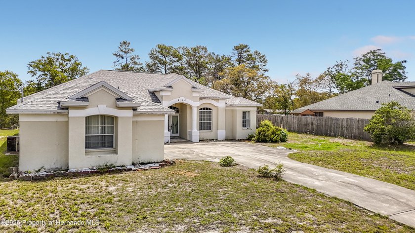 Experience comfort and flexibility in the desirable Royal - Beach Home for sale in Weeki Wachee, Florida on Beachhouse.com