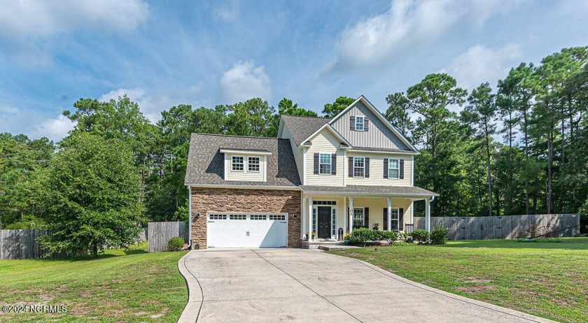 Welcome to Old Dock Plantation! Tucked away in a quiet community - Beach Home for sale in Sneads Ferry, North Carolina on Beachhouse.com