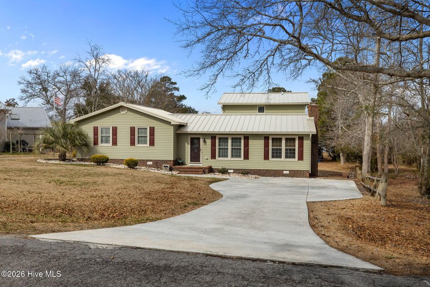 Just as every great invention begins with an idea and a place to - Beach Home for sale in Hubert, North Carolina on Beachhouse.com