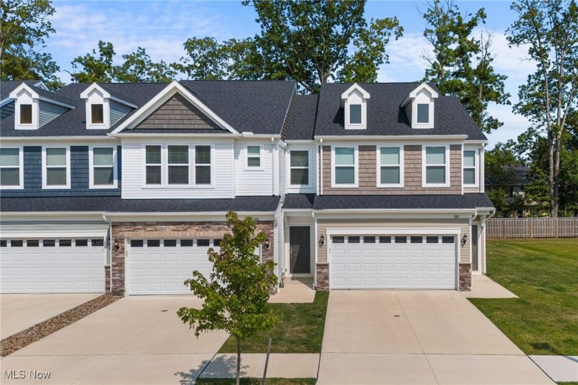 Discover this thoughtfully designed townhouse in the desirable - Beach Townhome/Townhouse for sale in Westlake, Ohio on Beachhouse.com