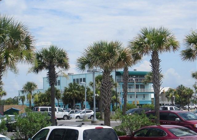 New Management-Great Studio-Heart of Gulf - Beach Vacation Rentals in Gulf Shores, Alabama on Beachhouse.com