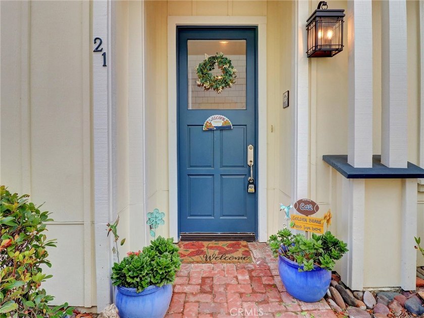 Large beautifully interior location in sought after south - Beach Home for sale in Redondo Beach, California on Beachhouse.com