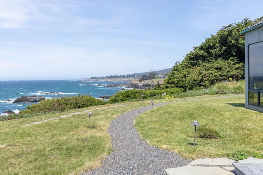 Overlooking The Sonoma Coast, Casual Sophistication awaits at - Beach Home for sale in Sea Ranch, California on Beachhouse.com