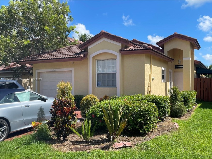 Single story home in excellent condition with 3 Bedrooms, 2 - Beach Home for sale in Miami, Florida on Beachhouse.com